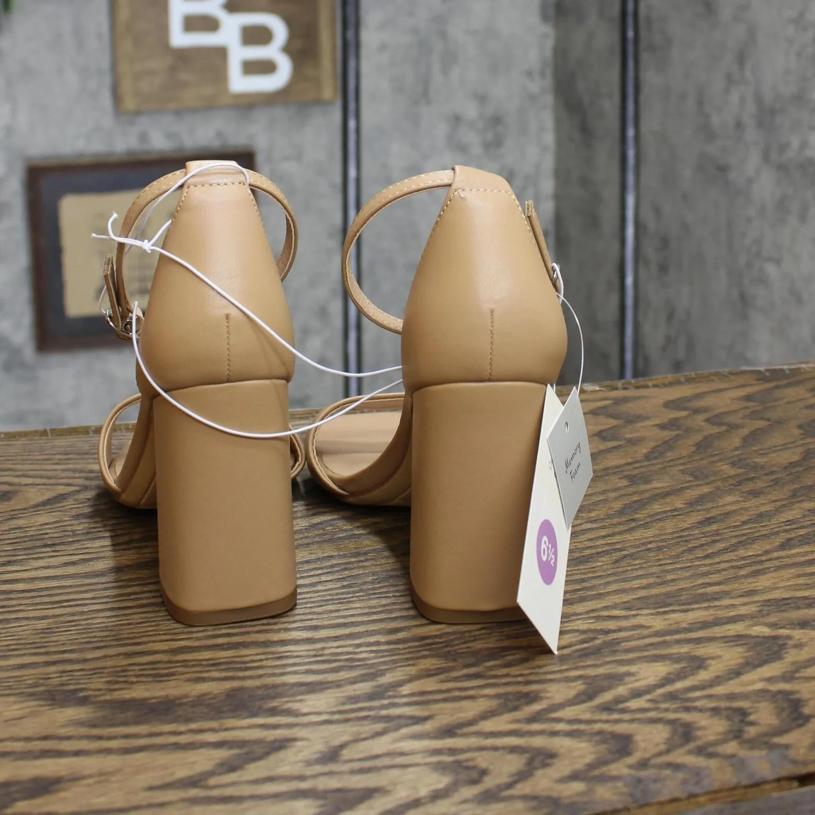 A New Day Women's Shelly Heels with Memory Foam Insole 89469634 Tan Brown 6.5M