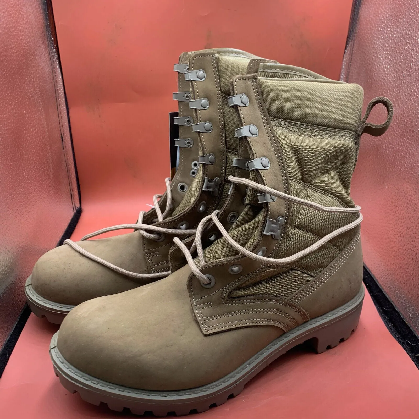 British Army Cordora Lightweight Combat Patrol Boots Desert Tan- 8M - NEW IN BOX
